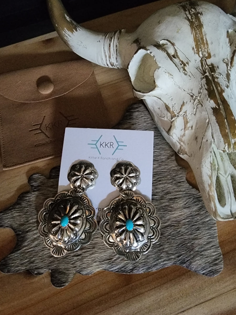 THE GENEVIEVE BLACKGOAT TURQUOISE CONCHO DANGLE EARRINGS – Kittie