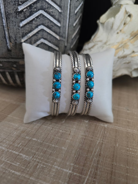 THE KINGMAN TURQUOISE THREE STONE CUFF