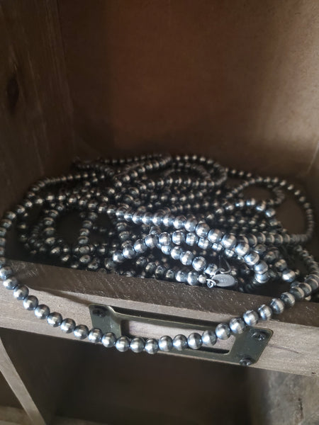 5 MM NAVAJO PEARLS