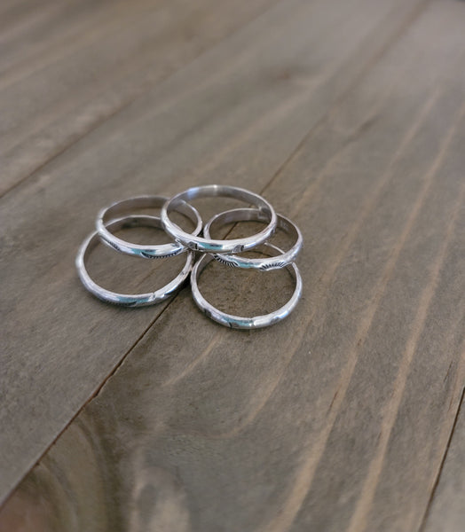 NAVAJO HANDMADE STERLING SILVER STAMPED HALF WIRE STACKING RING