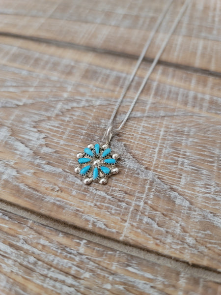 THE PETITE ZUNI CLUSTER NECKLACE