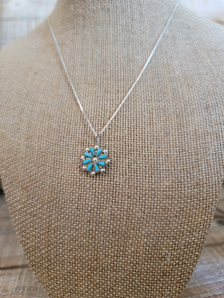 THE PETITE ZUNI CLUSTER NECKLACE