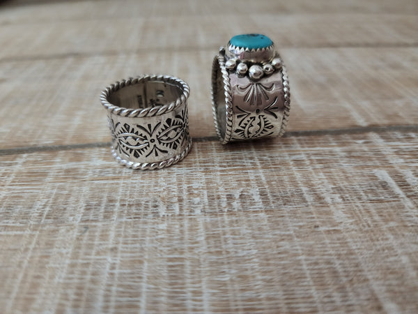 NELSON SILGADO JR WIDE BAND TURQUOISE RING