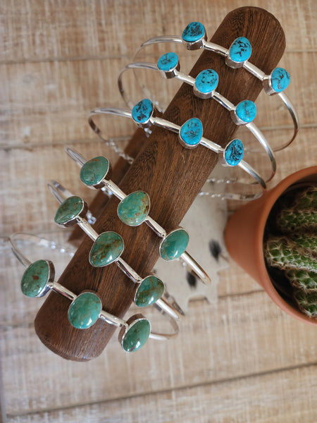 THREE STONE CHOKER