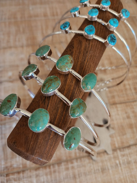 THREE STONE CHOKER