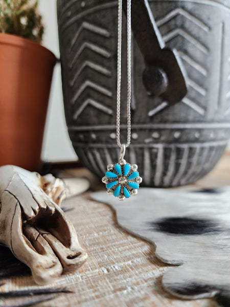 THE PETITE ZUNI CLUSTER NECKLACE