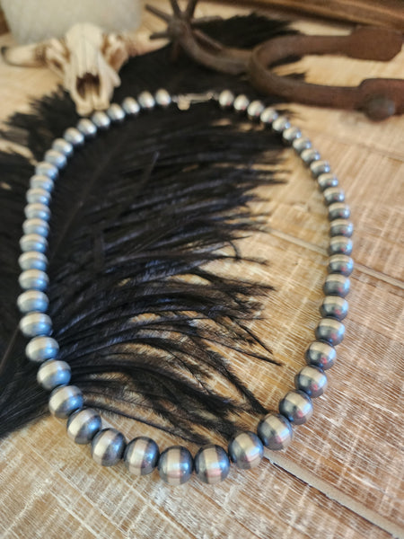 10 MM NAVAJO PEARLS