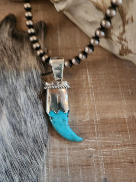 TURQUOISE BEAR CLAW PENDANT