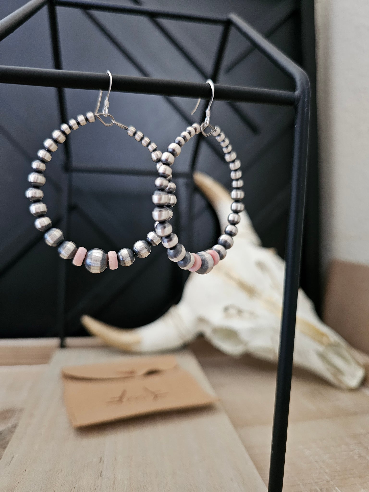 NAVAJO PEARL AND PINK PERUVIAN OPAL HOOP EARRINGS – Kittie K Ranch
