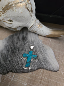 RITA DAWES TURQUOISE PENDANT CROSS