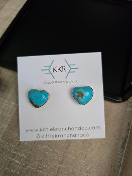 ELOUISE KEE TURQUOISE HEART STUD EARRINGS