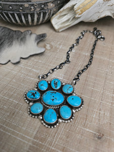 AUGUSTINE LARGO KINGMAN TURQUOISE CLUSTER NECKLACE