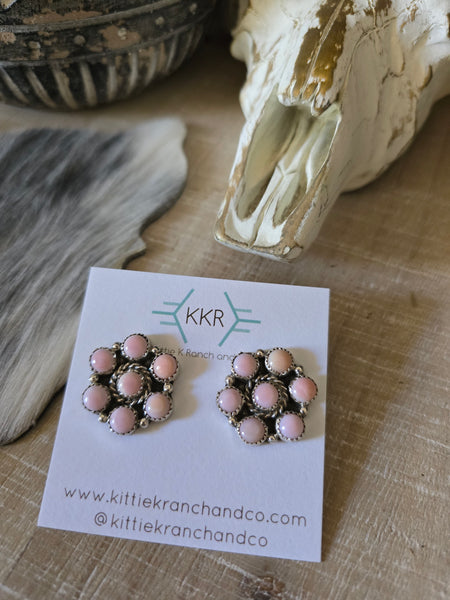 THE MAXINE RAMIREZ PINK CONCH SHELL CLUSTER STUDS