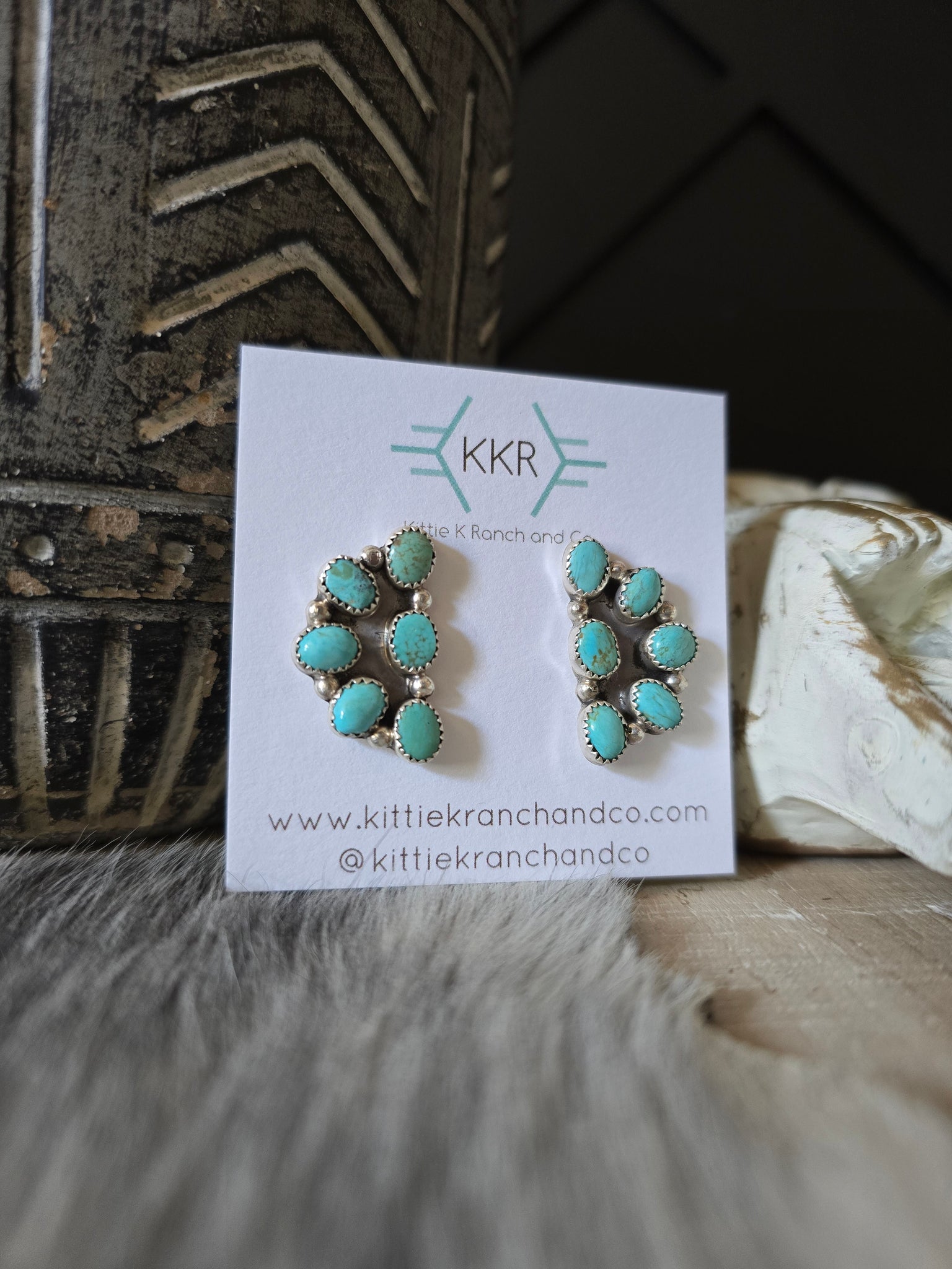 MAXINE RAMIREZ SIX STONE KINGMAN TURQUOISE CLUSTER EARRINGS