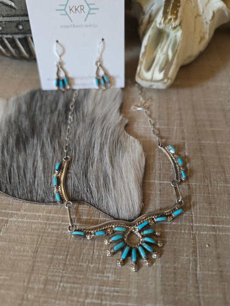 VERONICA YAWAKI ZUNI TURQUOISE NECKLACE AND EARRING SET