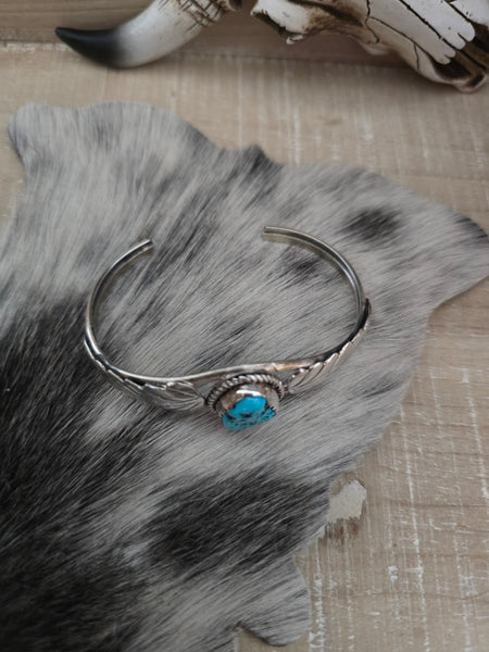 DAVID MORRIS FEATHER AND TURQUOISE STONE CUFF