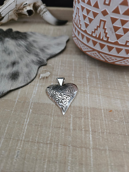 SHIRLEY SKEETS STERLING SILVER HEART PENDANT