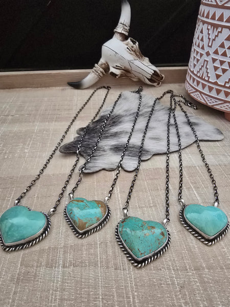 JUDITH DIXON KINGMAN TURQUOISE HEART NECKLACE