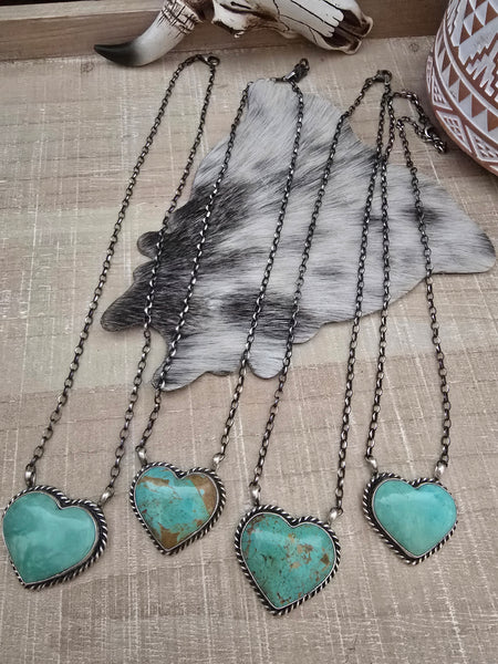 JUDITH DIXON KINGMAN TURQUOISE HEART NECKLACE