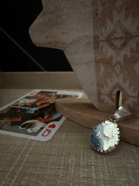 PEGGY SKEETS SPINY OYSTER PENDANT