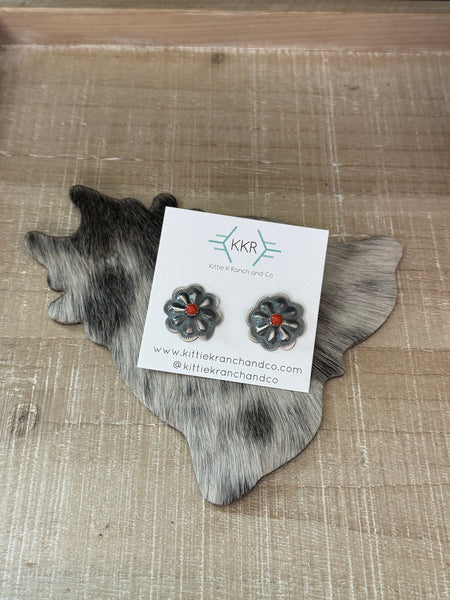 DALE MORGAN CORAL STONE CONCHO FLOWER STUDS