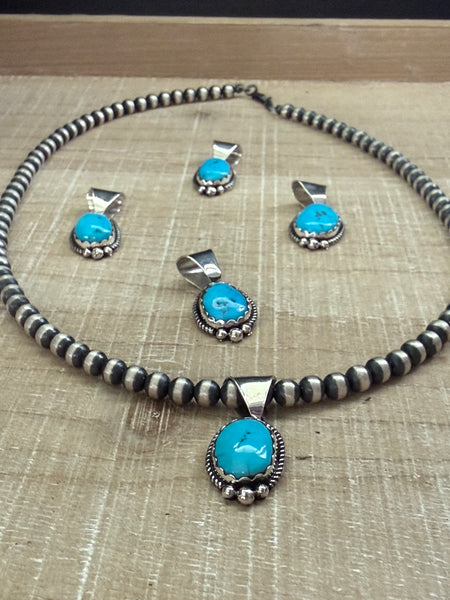 ALICE JOHNSON PUNCHY TURQUOISE PENDANT