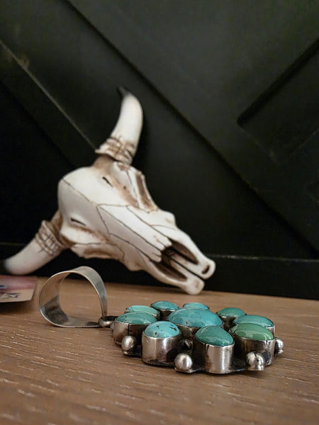 THE WILSON SLEEPING BEAUTY TURQUOISE CLUSTER PENDANT