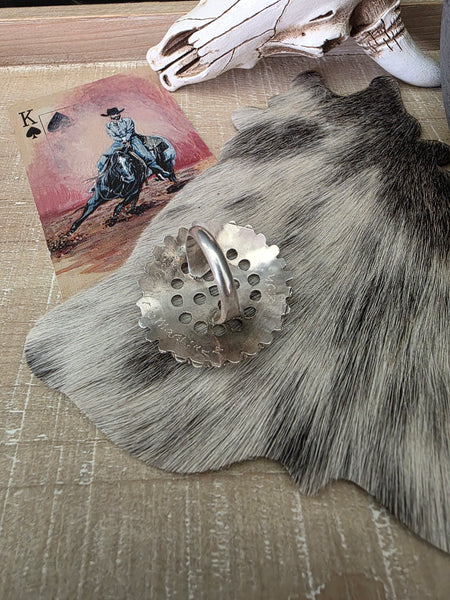 ZUNI TWENTY SIX TURQUOISE PETIT POINT STONE RING