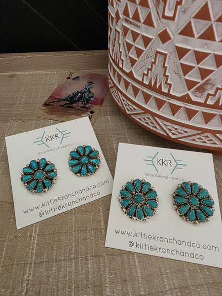 ALICIA WILSON KINGMAN TURQUOISE CLUSTER STUD EARRINGS