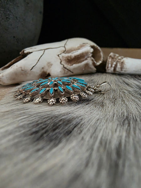 D & M CHAVEZ ZUNI TURQUOISE CLUSTER PENDANT