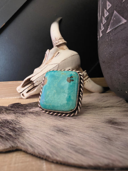 AUGUSTINE LARGO SQUARE TURQUOISE STONE RING