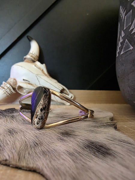 WHITE BUFFALO NAVAJO CUFF