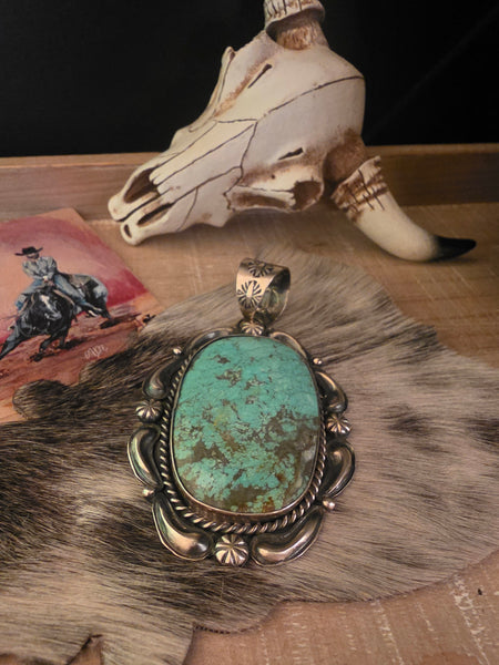 JEFF JAMES LARGE #8 TURQUOISE PENDANT