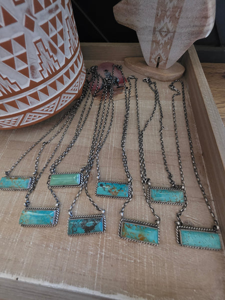 THE C BELONE LARGE KINGMAN TUQUOISE BAR NECKLACE