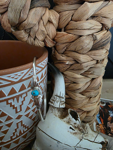 JEANETTE YAZZIE LEAF BRACELET WITH LITTLE TURQUOISE NUGGET