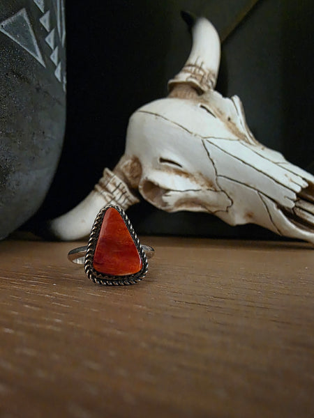 KRISTEN ELLA COWBOY SPINY OYSTER RING