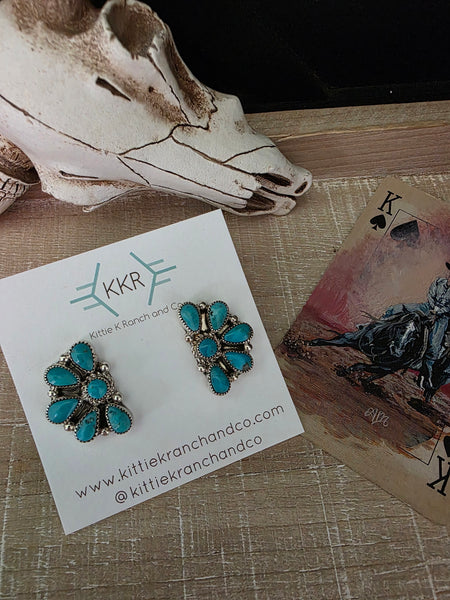 ALICIA WILSON KINGMAN TURQUOISE LITTLE HALF CIRCLE CLUSTER STUD EARRINGS