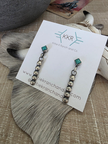 PAULINE NELSON NAVAJO PEARL DANGLE EARRINGS