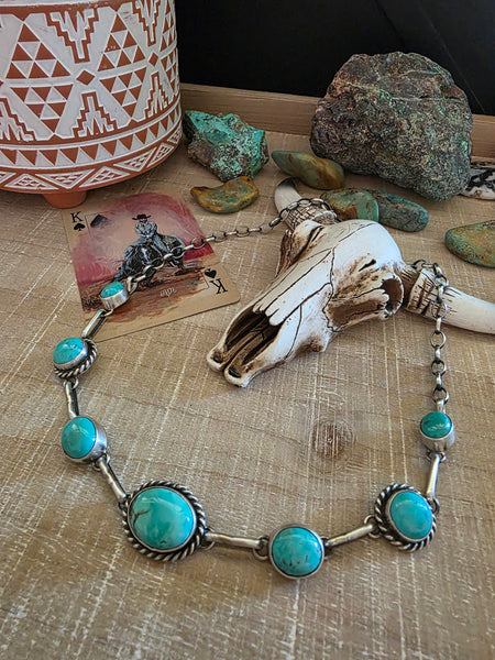 AUGUSTINE LARGO SEVEN KINGMAN TURQUOISE STONE CHOKER NECKLACE