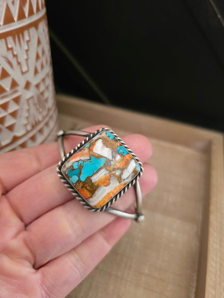 AUGUSTINE LARGO SQUARE MIXED STONE CUFF