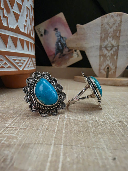 JUNIOR BEGAY SCALLOPED BORDER TURQUOISE RING