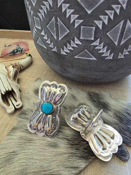 STERLING SILVER TURQUOISE BOW RING