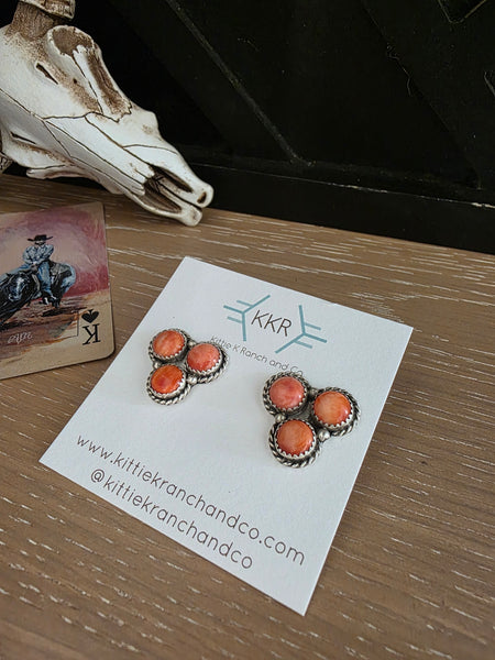 THE MAXINE RAMIREZ SPINY OYSTER SHELL CLUSTER STUDS