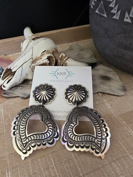 LEANDER TAHE STERLING SILVER HEART EARRINGS