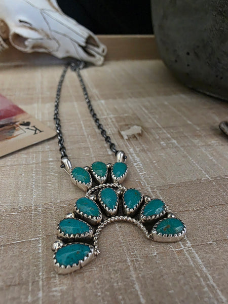 RODNEY NOTAH KINGMAN TURQUOISE CLUSTER NAJA NECKLACE