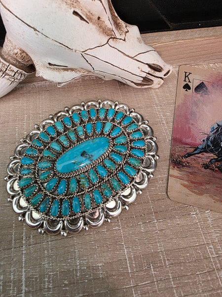 JUSPERT WILSON XL OVAL PENDANT PIN