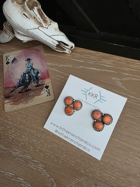 THE MAXINE RAMIREZ SPINY OYSTER SHELL CLUSTER STUDS