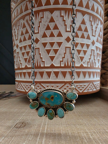 GERALDINE JAMES KINGMAN TURQUOISE CLUSTER NECKLACE