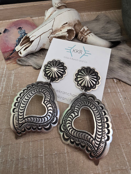 LEANDER TAHE STERLING SILVER HEART EARRINGS