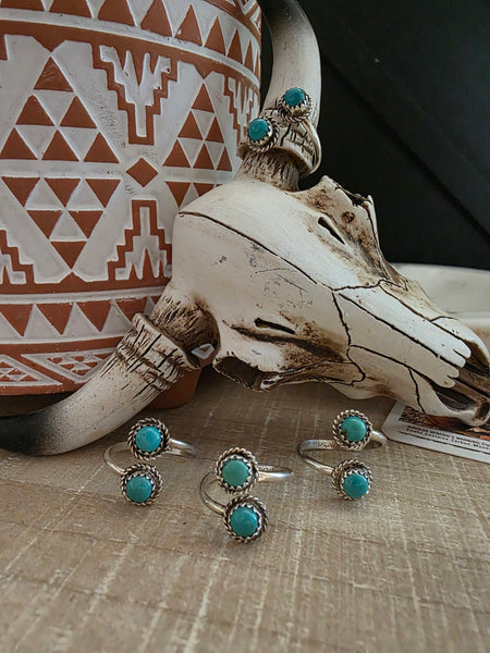 ESTHER WHITE ADJUSTABLE TURQUOISE RING
